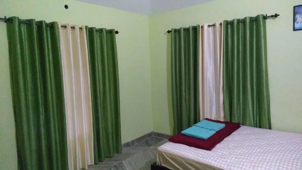 Golden Cypress Resort With Pool -Wayanad Padinjarathara India