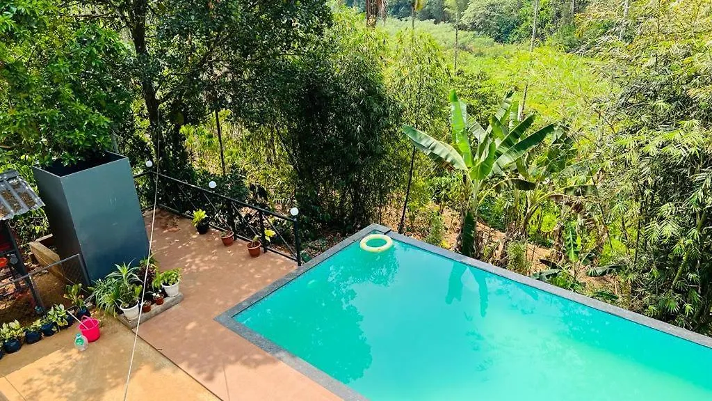 Golden Cypress Resort With Pool -Wayanad Padinjarathara Homestay
